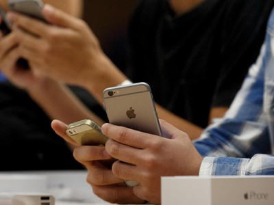 Apple sẽ phải bồi thường 500 triệu USD vì làm giảm hiệu năng Iphone cũ