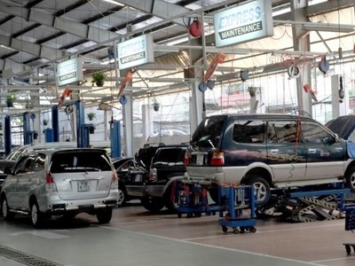 Khách hàng khó tận dụng dịp ít đi lại này để bảo dưỡng xe ô tô Toyota tại các đại lý ở Hà Nội.