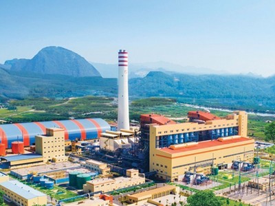 Nhà máy Nhiệt điện Thăng Long là nhà máy nhiệt điện công suất 600 MW đầu tiên ở Việt Nam do tư nhân thực hiện.