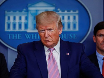 Chính quyền Tổng thống Donald Trump bị chỉ trích phản ứng chậm chạp với dịch Covid-19. Ảnh:Reuters.