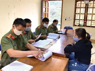 Một đối tượng thông tin sai sự thật về dịch COVID-19 ở huyện Bắc Mê, tỉnh Hà Giang bị xử phạt. (Ảnh minh họa: Nguyễn Lân/TTXVN).