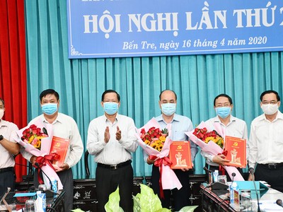Công bố quyết định của Ban Bí thư Trung ương Đảng về công tác cán bộ tỉnh Bến Tre