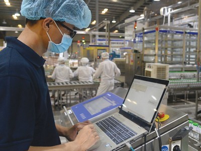 Hỗ trợ doanh nghiệp, nỗi lo hiệu quả ngân hàng suy giảm