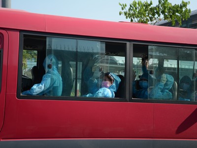 Hơn 200 công dân Việt Nam từ Đức và Tây Ban Nha được đưa về Đà Nẵng.