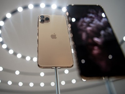 Thêm một báo cáo khẳng định iPhone 12 ra mắt trễ hơn 2 tháng so với thông thường. ẢNH: AFP