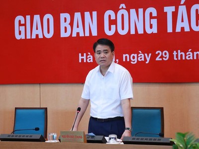 Chủ tịch Hà Nội yêu cầu rà soát cắt tỉa lại cây xanh tại các trường học trên địa bàn.