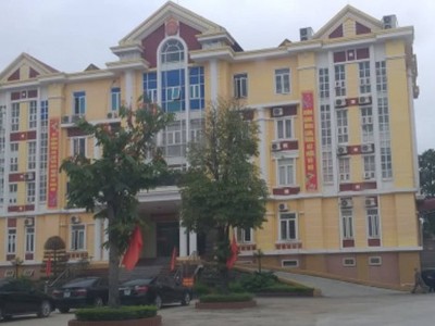 Trụ sở UBND huyện Hậu Lộc- nơi ông Long đánh bạc.