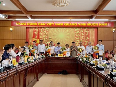 Tỉnh ủy Đắk Lắk công bố các quyết định của Ban Bí thư.