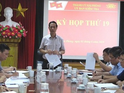 Ông Đỗ Mạnh Hiến, Ủy viên Ban Thường vụ, Chủ nhiệm Ủy ban Kiểm tra Thành ủy Hải Phòng chủ trì kỳ họp thứ 19 Ủy ban Kiểm tra Thành ủy.