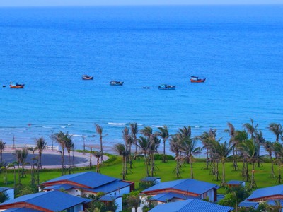 Bắc bán đảo Cam Ranh đẹp như nàng tiên vừa vừa tỉnh giấc