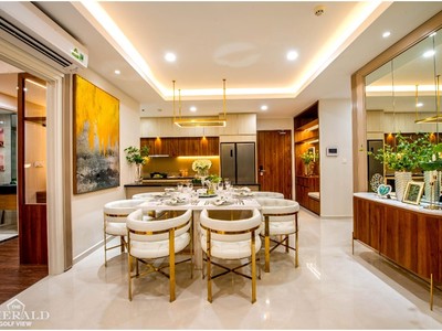 Căn hộ mẫu The Emerald Golf View được thiết kế theo phong cách sang trọng, thời thượng.