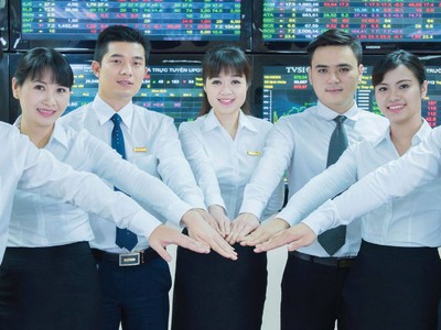 Thị trường chứng khoán sang thập niên mới: Cơ hội bứt phá, vươn tầm