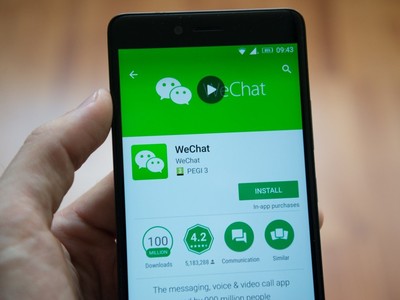 Ứng dụng Wechat trên  Google Play của điện thoại Android.