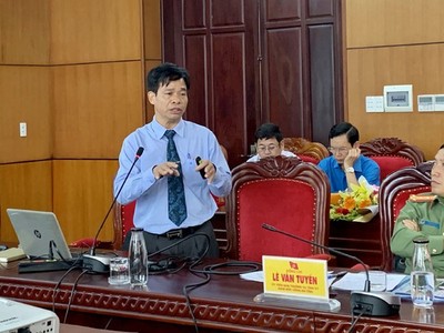 Ông Lưu Văn Khôi trình bày đề án “Nâng cao hiệu quả quản lý nhà  nước của Sở Công Thương tỉnh Đắk Lắk giai đoạn 2020-2025.