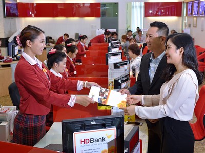 Đồng hành cùng khách hàng vượt đại dịch, HDBank (HDB) duy trì tăng trưởng cao và bền vững, kiểm soát nợ xấu dưới 1,1%