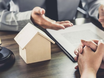 Nhà phân phối cũng vướng kiện vi phạm sở hữu trí tuệ