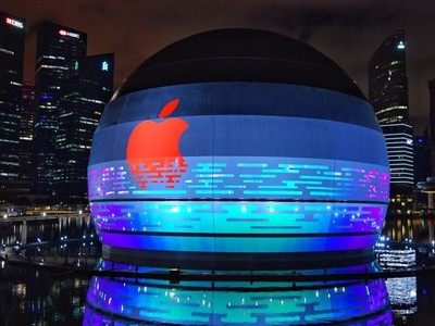 Apple sắp khai trương của hàng nổi trên nước ở Marina Bay Sands