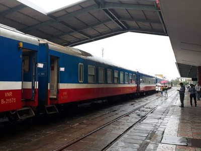 Khôi phục tuyến tàu du lịch đường sắt Hà Nội - Lào Cai