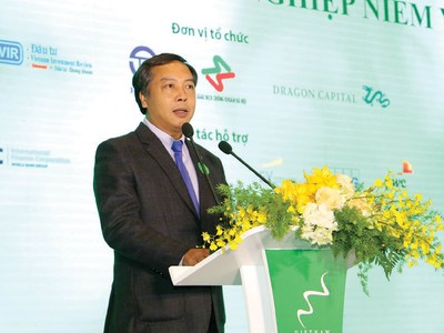 Ông Lê Trọng Minh, Tổng biên tập Báo Đầu tư, đồng Trưởng ban Tổ chức phát biểu tại Cuộc bình chọn Doanh nghiệp niêm yết 2019.