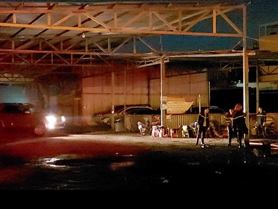 Bãi xe xảy ra hoả hoạn.