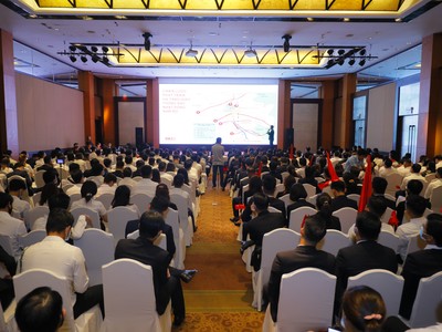 Toàn cảnh vòng chung kết cuộc thi hùng biện “Kết nối và đồng hành cùng Astral City” ngày 13/10 phiên buổi sáng.