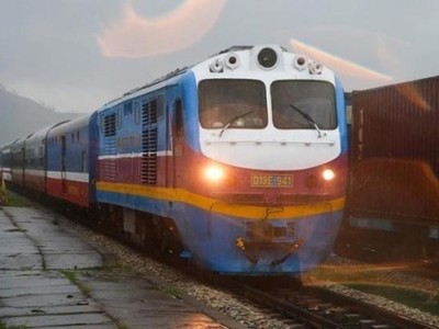 Đường sắt thông tuyến trong ngày hôm nay (21/10).