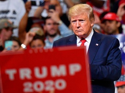 Ông Trump trong một cuộc vận động tái tranh cử Tổng thống Mỹ tại Florida. Ảnh: AFP.