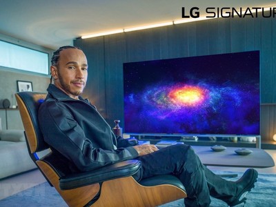 Một mẫu TV của LG được giới thiệu ngày 15/10/2020. (Ảnh: Yonhap/TTXVN).