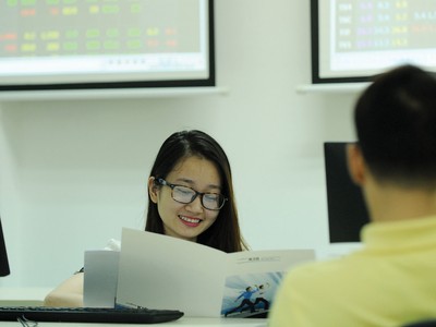 Nâng chuẩn công ty đại chúng từ năm 2021