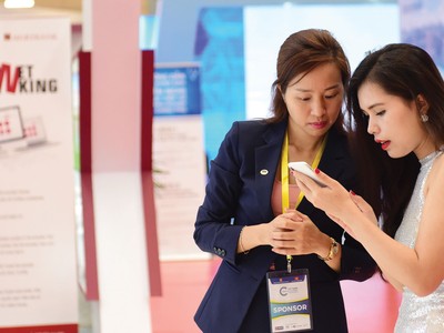 Khảo sát của PwC đối với 27 nước đã ghi nhận Việt Nam là thị trường tăng trưởng nhanh nhất về thanh toán di động trong năm 2018.