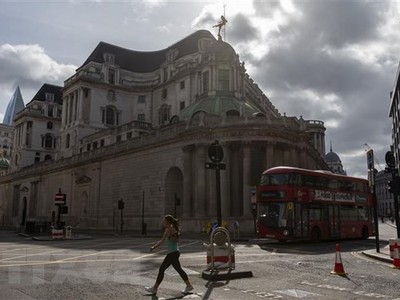 Cảnh vắng vẻ tại London khi các biện pháp giãn cách được tăng cường trong bối cảnh dịch COVID-19 lây lan mạnh tại Anh ngày 12/9/2020. (Nguồn: THX/TTXVN).