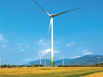 Các dự án điện gió cần nguồn vốn lớn và có thời gian thi công từ 2 - 3 năm.