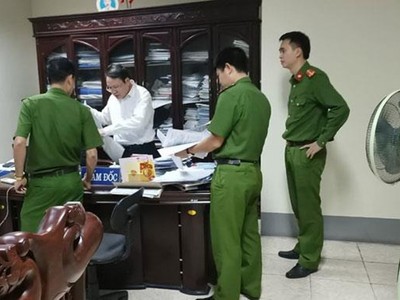 Bắt Giám đốc Ngân hàng Hợp tác xã Việt Nam chi nhánh Ninh Bình