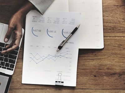 Có hai xu hướng chủ đạo được các doanh nghiệp chú trọng trong thời kỳ Covid-19 là ưu tiên số hóa và xây dựng đội ngũ tương lai.