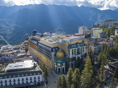 Shophouse Sun Plaza Cau May hưởng lợi nhờ hệ sinh thái du lịch – nghỉ dưỡng mà Sun Group đã kiến tạo tại Sa Pa.