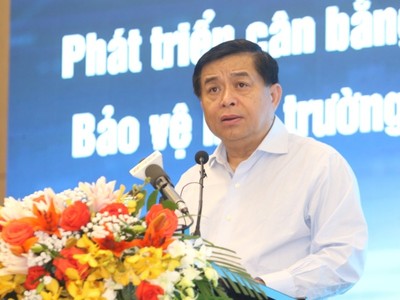 Bộ trưởng Bộ Kế hoạch và Đầu tư Nguyễn Chí Dũng phát biểu khai mạc Hội nghị báo cáo và tham vấn quy hoạch vùng ĐBSCL thời kỳ 2021-2030, tầm nhìn đến 2050 - Ảnh: Lê Toàn.