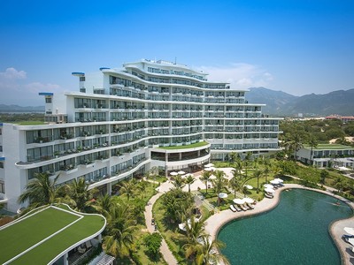 Riviera có không gian mở, thuận tiện cho họp lớp, team building kết hợp nghỉ dưỡng.