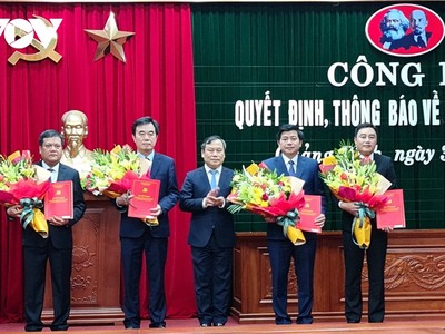 Tỉnh ủy Quảng Bình công bố Quyết định, Thông báo về công tác cán bộ.