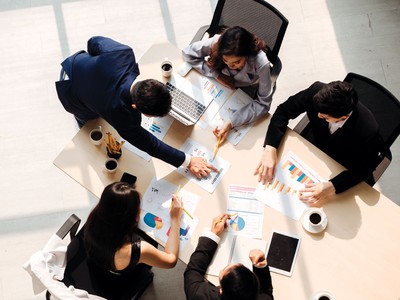 Sự ra đời của các quỹ ETF mới và nhanh chóng hút vốn lớn tạo ra tâm lý tích cực trên thị trường.