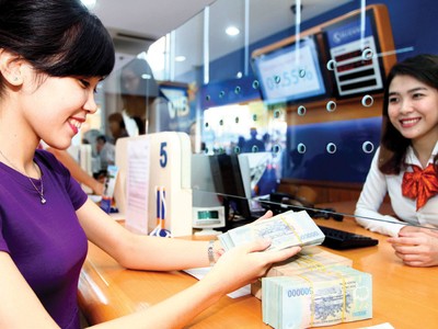 Làn sóng chuyển sàn và niêm yết mới giúp cổ phiếu ngân hàng có một năm khởi sắc.