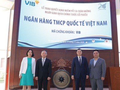 Từ UPCoM lên HOSE: Những bước đi phù hợp với chiến lược của VIB 