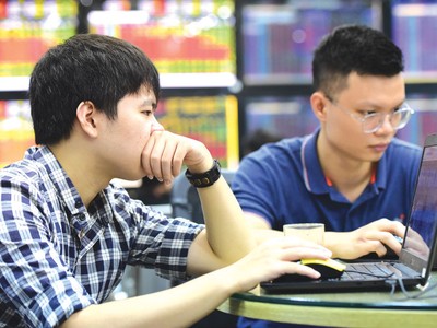 Các nhà đầu tư trẻ và F0 là điểm nhấn cho chứng khoán giai đoạn Covid-19.