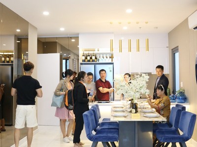 Trước khi lựa chọn mua nhà, người mua cần nhìn vào nhu cầu lâu dài của gia đình.