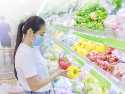 Hậu covid, người Việt bớt sắm sửa, quan tâm đến sức khỏe và tham gia bảo hiểm nhân thọ