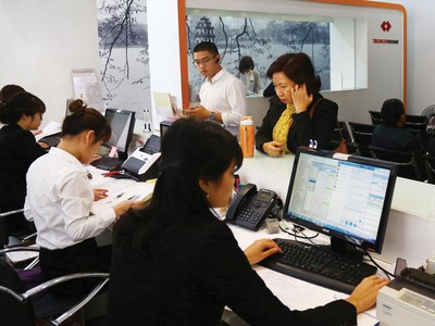 Thị trường đã quen với những phiên giao dịch có thanh khoản trên 10.000 tỷ đồng.