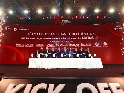 Khoảnh khắc đáng nhớ tại sự kiện kick off dự án.
