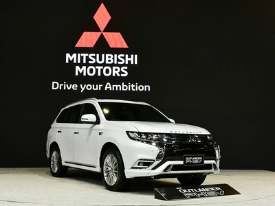 Phiên bản plug-in hybrid – PHEV của Mitsubishi Outlander.