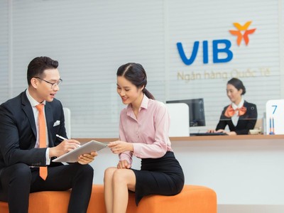 Ngân hàng thu hút nhân tài bằng công nghệ