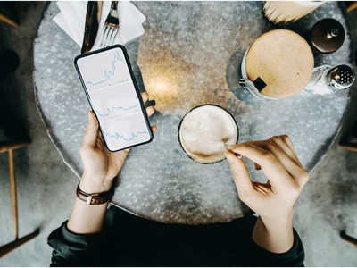 AIS vẫn kiên trì theo đuổi chính sách miễn phí giao dịch chứng khoán dài hạn