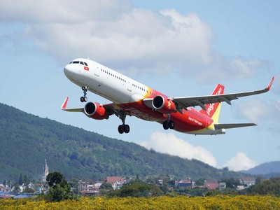 Đại tiệc khuyến mãi cực “chất” chào năm mới cùng Vietjet bay khắp Việt Nam